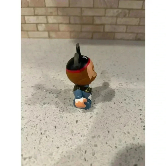 DISNEY Vinylmation‎ - PARK Series 3 - PIRATES AUCTIONEER - Artist: Randy Noble - Picture 3 of 6